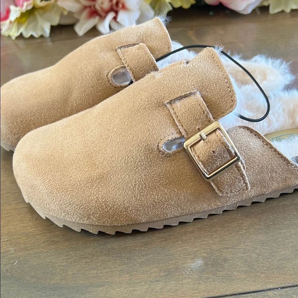 Kids Faux-Suede Slip-On Clogs with Plush Lining — Light Tan